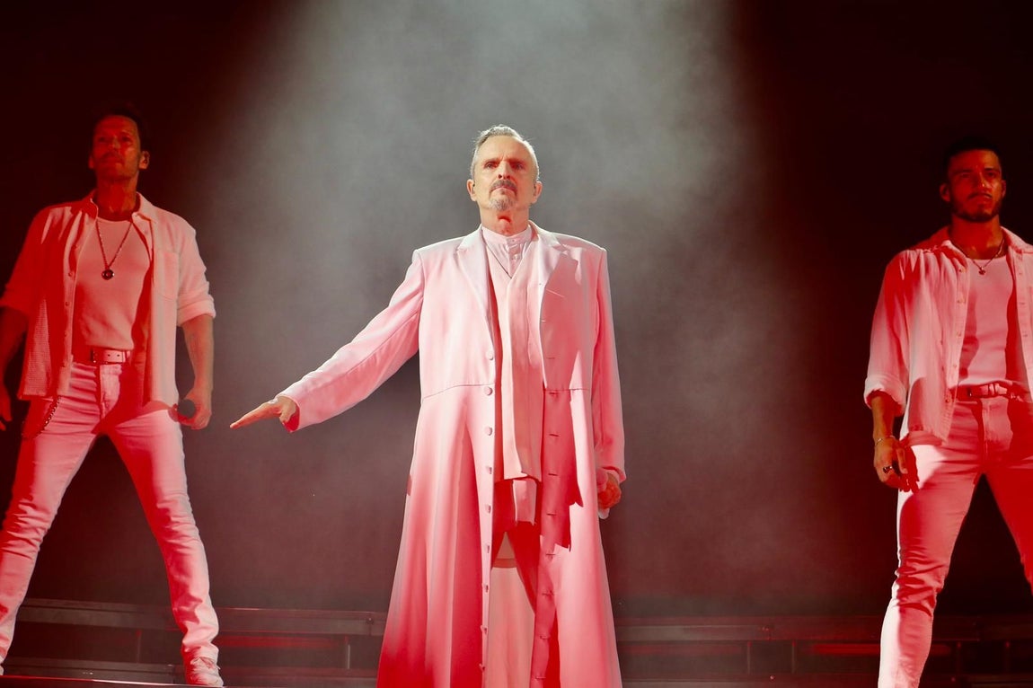 Concierto de Miguel Bosé en la Plaza de España