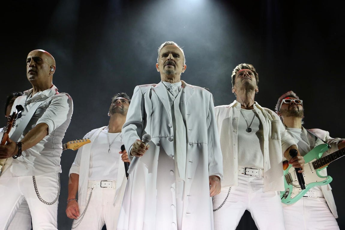 Concierto de Miguel Bosé en la Plaza de España