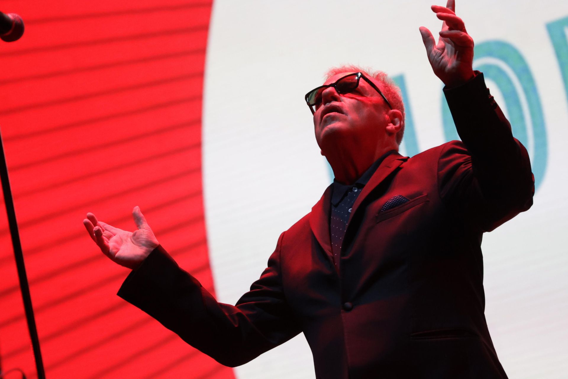 Madness interpretaron sus éxitos más famosos en Sevilla 