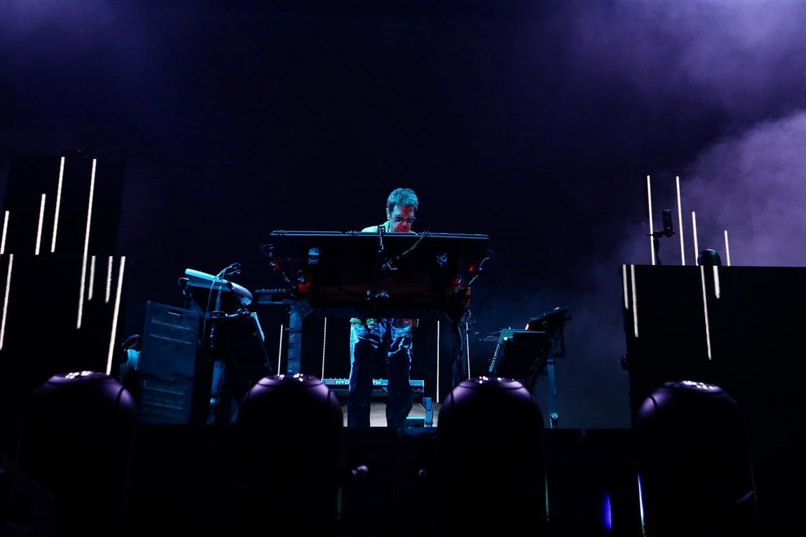 Jarre demostró en Sevilla que es uno de los artistas más influyentes y vanguardistas 