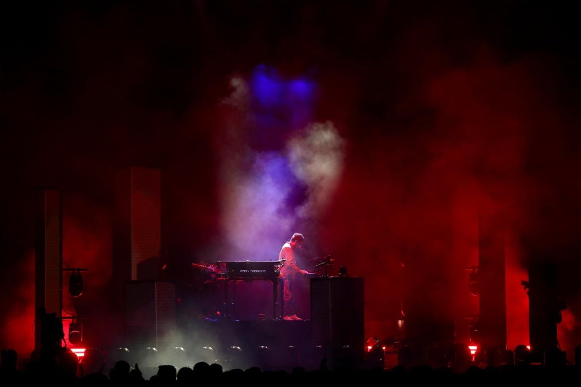 Jarre demostró en Sevilla que es uno de los artistas más influyentes y vanguardistas 
