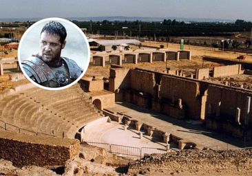 Montaje de el Teatro Romano de Itálica con un fotograma de la película Gladiator de Ridley Scott