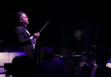 Alfonso Casado Trigo vuelve a dirigir este miércoles a los músicos de la Real Orquesta Sinfónica de Sevilla