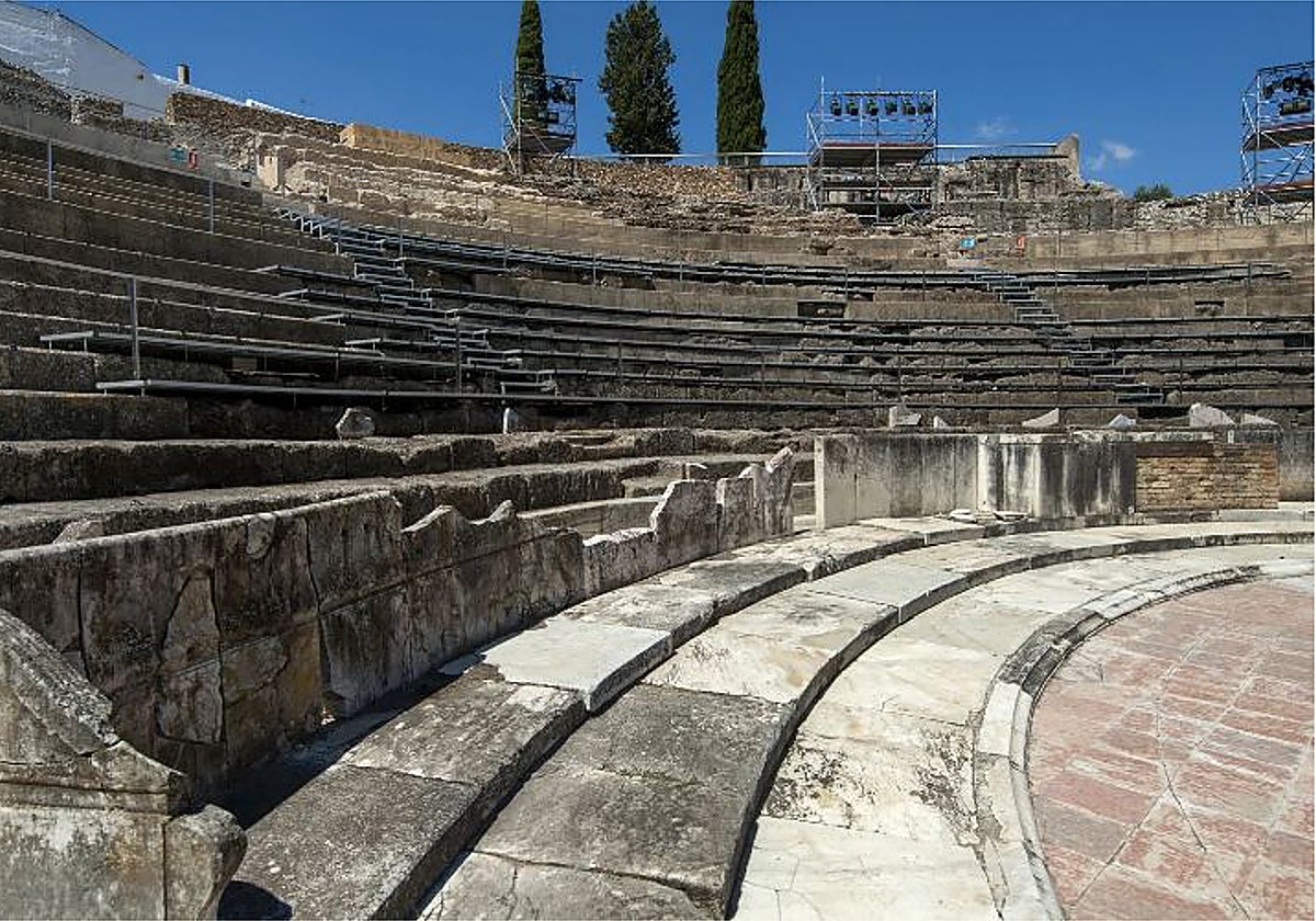 El Teatro Romano de Itálica acoge la proyección de varias películas clásicas en un marco incomparable
