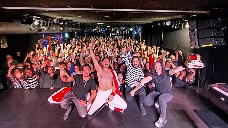 El grupo Capitán Mercury actúa esta semana en la localidad de Las Pajanosas