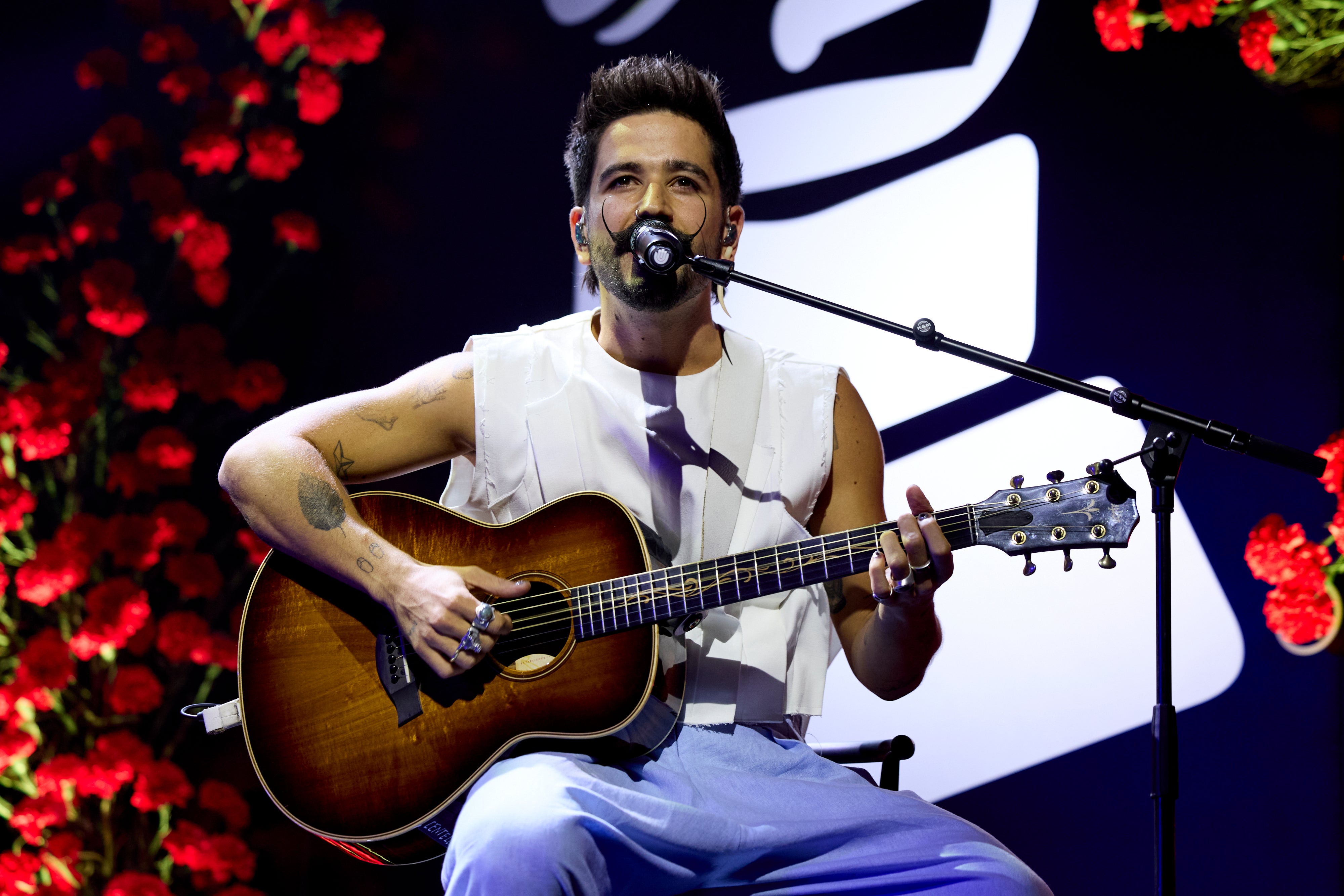 Camilo reconoció la trayectoria de Alejandro Sanz