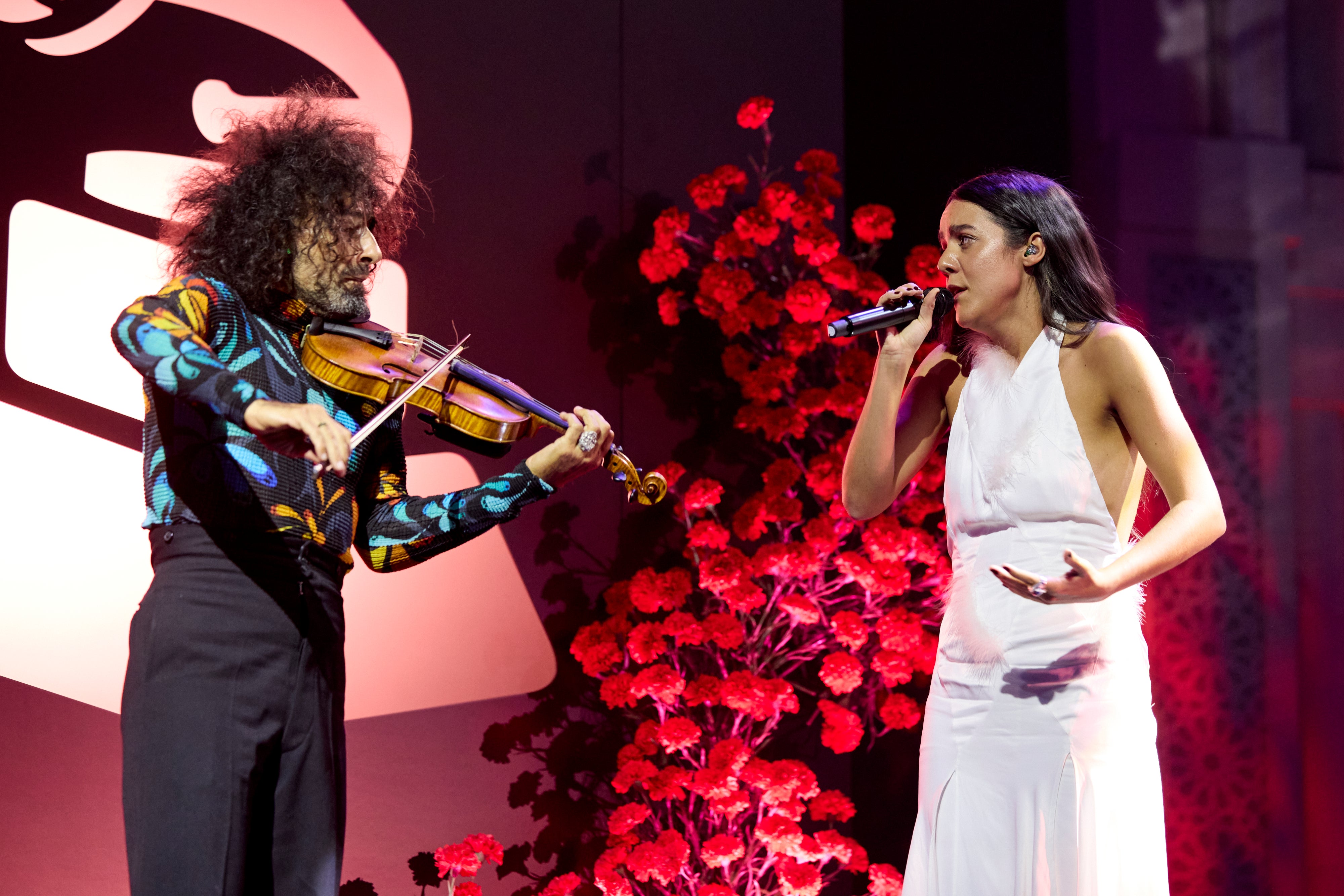 Ara Malikian y Valeria Castro, por Manuel Alejandro