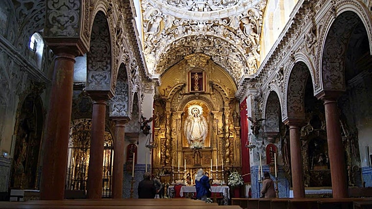 Interior de la Parroquia de Santa María la Blanca