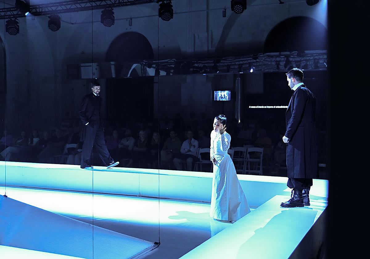 Don Juan/Agustín: Josep Ramón Olivé, Helena / Carmen: Sachika Ito y Miguel: Iván Sánchez Águila .