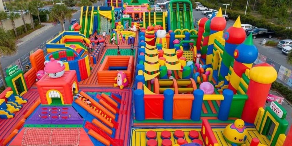 El parque hinchable más grande del mundo llega a Sevilla: fechas, entradas y ubicación