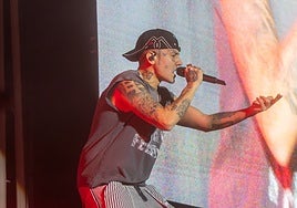 Duki activa el «modo diablo» en La Cartuja de Sevilla