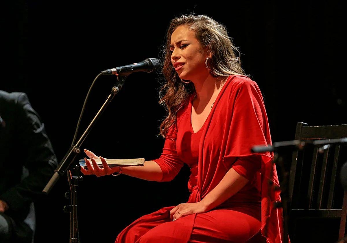 María Terremos en uno de sus últimos conciertos en Sevilla