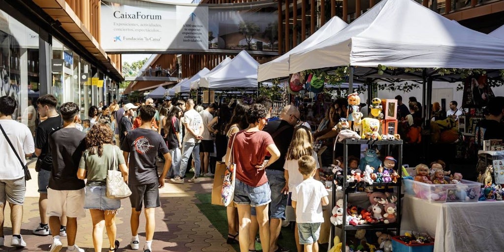 Toy Street Market vuelve a Torre Sevilla con temática de videojuegos