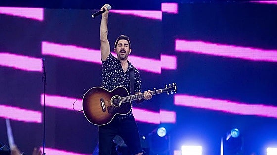Álex Ubago traerá a Sevilla su gira mundial del 25º aniversario de '¿Qué pides tú?'