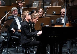 ROSS: El complejo universo de Debussy