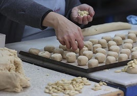 El pueblo más navideño de Sevilla celebra un festival esta semana con degustaciones de mantecados
