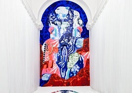 La instalación de la artista Donna Huanca transforma una de las capillas del Monasterio de la Cartuja