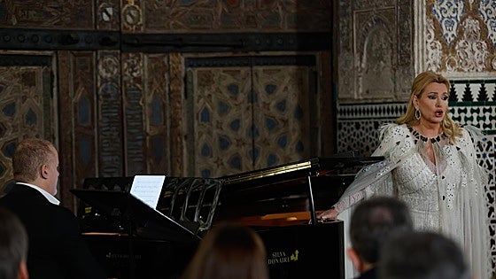 Ainhoa Arteta inaugura la Navidad con lírica y villancicos en el Real Alcázar de Sevilla