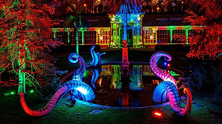 Nos jardins do Real Alcazar de Sevilha poderá desfrutar da nova proposta da Nature Encendida.