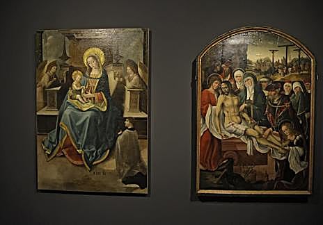 Imagen secundaria 1 - Autoridades en la inauguración y algunas piezas de esta exposición