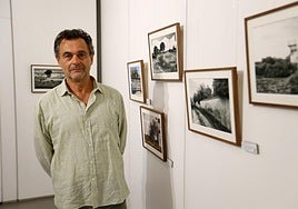 El fotógrafo Rafael E. Cárdenas despierta el mito de la madre tierra en su exposición en la Fundación Caja Rural del Sur