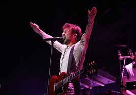 En imágenes, el concierto de Dani Fernández en Icónica Santalucía Sevilla Fest