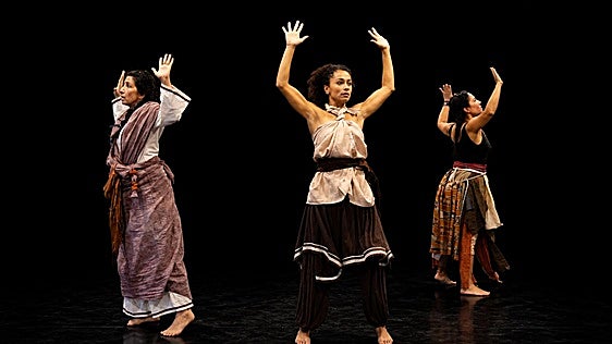 La Fundición acoge el preestreno de la obra teatral 'Vientre y rebelión, sueño decolonial'