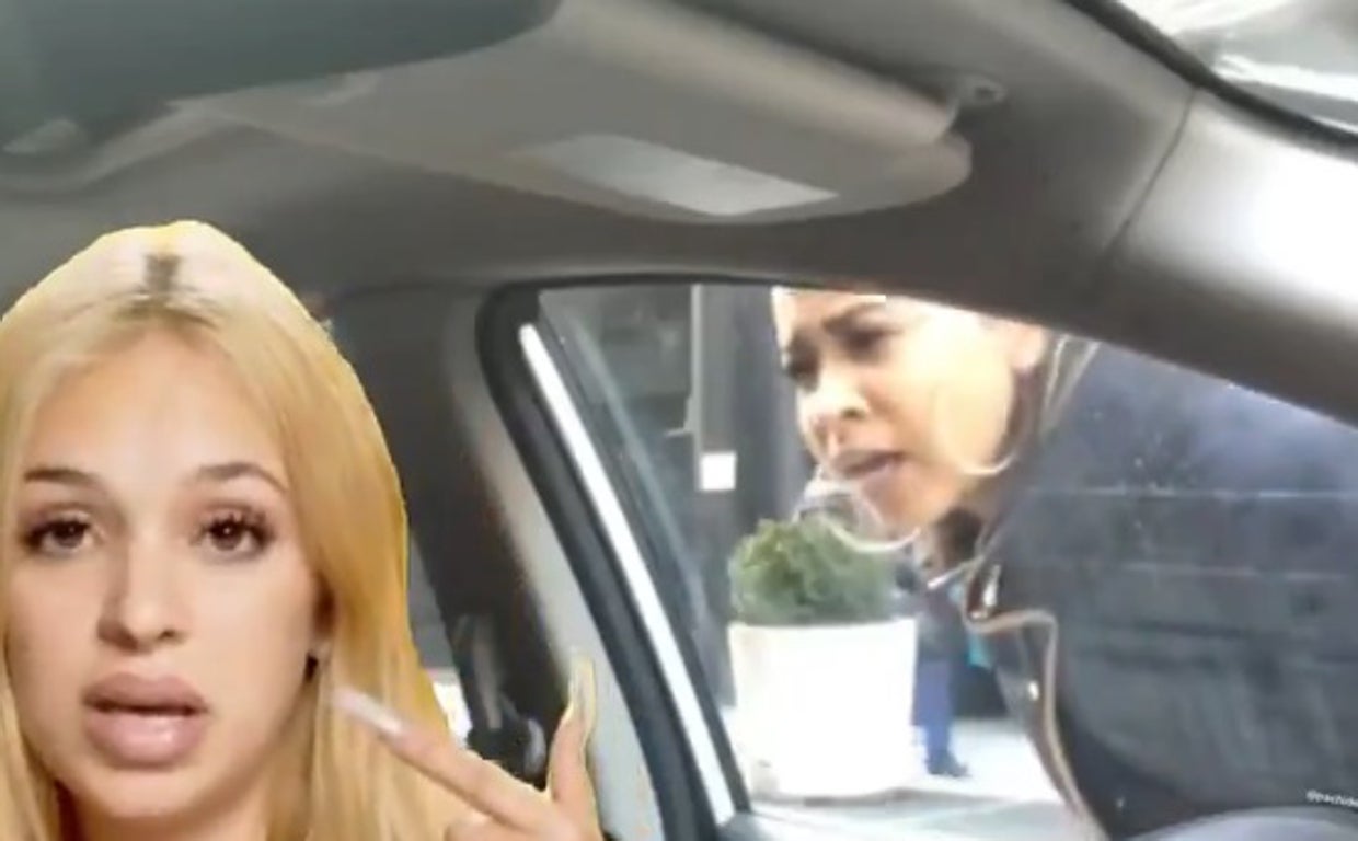 Uno de los memes de Twitter sobre el cohete