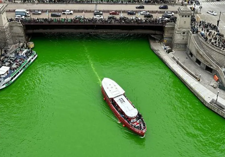 ¿Cómo se pinta de verde el río de Chicago por el Día de San Patricio cada año?