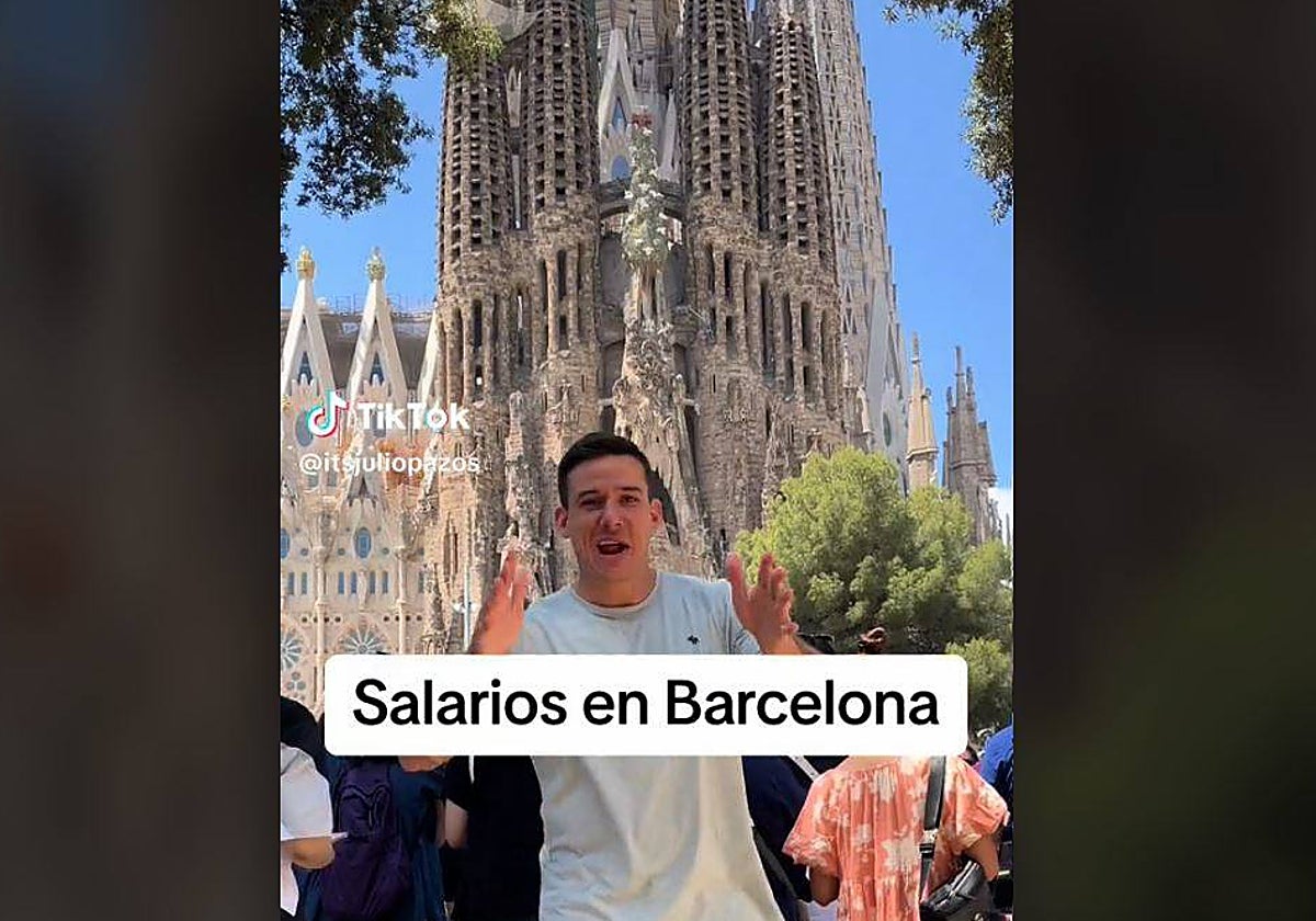 Julio, en el inicio de su controvertido vídeo