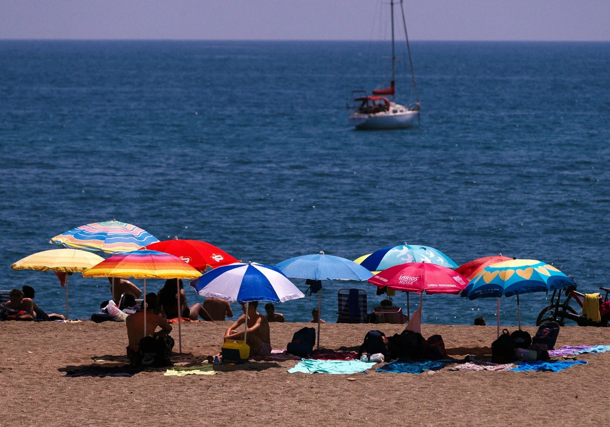 Las 10 mejores sombrillas de playa del 2023
