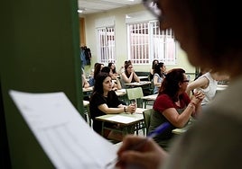 Un profesor conquista las redes con esta original forma de corregir exámenes: «A mis hijos les encanta»