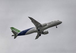 El error común que impide encontrar vuelos baratos, según una experta en viajes