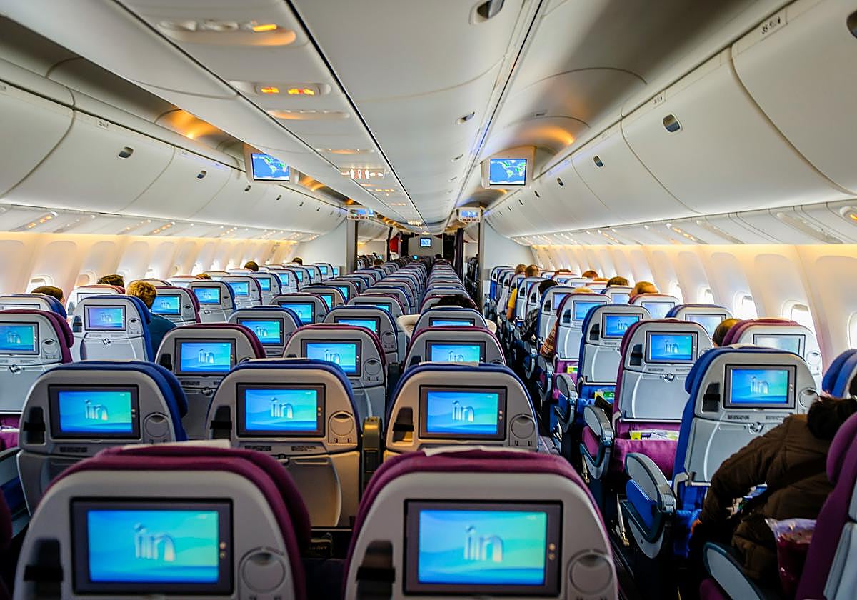 Esto es lo que debes hacer si no quieres que las aerolíneas te suban el precio del vuelo esta Semana Santa