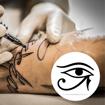 ¿Qué significa este símbolo de un ojo que lleva mucha gente tatuado en su cuerpo?