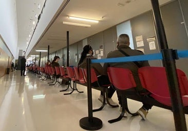 Va a Urgencias con un fuerte dolor y denuncia lo que le dicen en el hospital por ser de Barcelona: «Me ha costado»