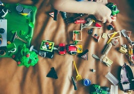 Un empresario enumera las razones del cierre de las jugueterías Poly y la caída del sector: «Ya no existe la costumbre de visitar tiendas de juguetes con nuestros padres»