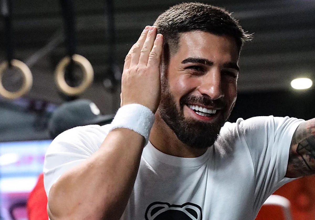 Ilia Topuria es el actual Campeón Mundial de Peso Pluma de la UFC