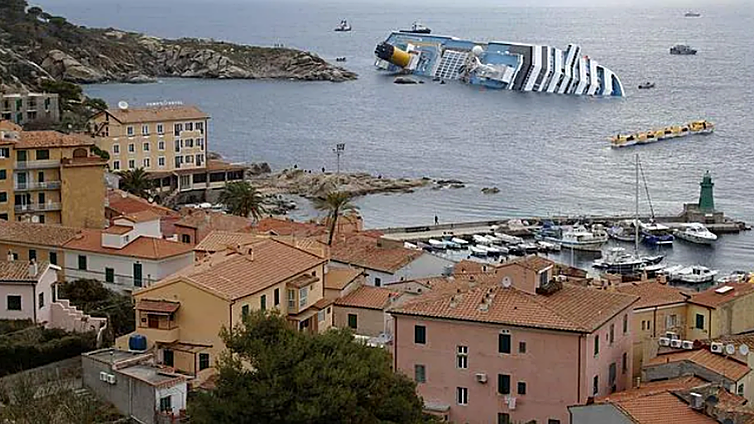 Una tripulante de un crucero explica qué pasaría si el barco empieza a hundirse: «Es fundamental...»