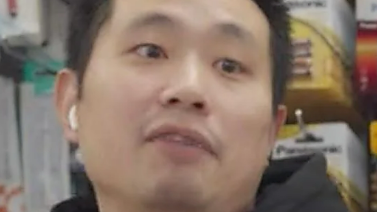 Un chino, dueño de un bazar en España, contundente contra la competencia de Temu: «Vende muchas cosas...»