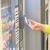 Una empresa de máquinas de vending revela el dinero que ganan en un mes