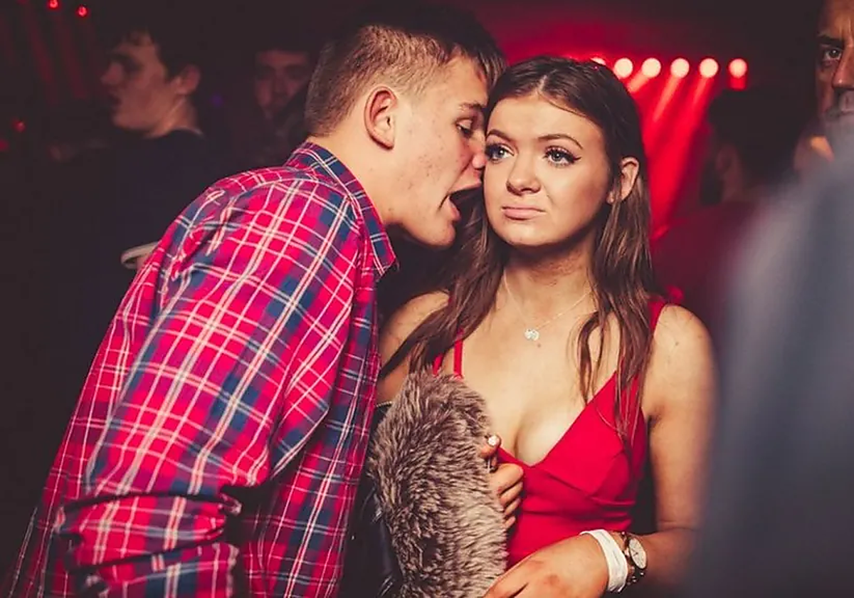 Fotografías de Patrick Ritchie y Lucia Gorman, protagonistas del meme