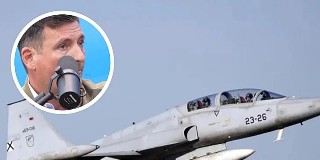 Un piloto de combate revela lo que tarda en cruzar España de punta a punta: «Si estás a la máxima velocidad...»