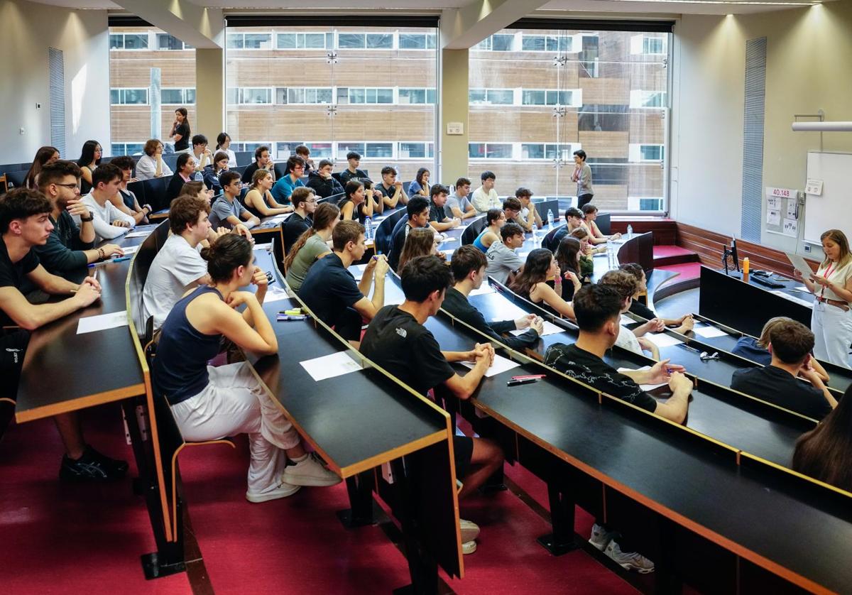 Esta es la carrera universitaria con mejor sueldo y más salidas en España