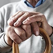 Una abogado laboralista explica cómo un jubilado ha perdido su pensión de 800 euros por culpa de ChatGPT