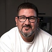 El chef Dani García explica cómo cocina las lentejas para que queden cremosas: el truco está en hacer esto con el chorizo