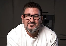 El chef Dani García explica cómo cocina las lentejas para que queden cremosas: el truco está en hacer esto con el chorizo