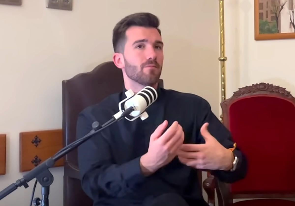 Preguntan a un cura español por el papel de la mujer en la Iglesia y opina con claridad: «No es necesario que sea sacerdotisa para tener valor o relevancia»