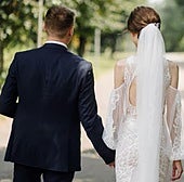 Una novia prohíbe a sus invitados llevar a niños a su boda y la gente es tajante al enterarse de su norma