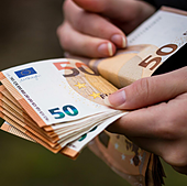 Pedro Ruiz, contundente con el fin del dinero en efectivo en España: «Unos pocos preparan nuestro futuro a beneficio...»